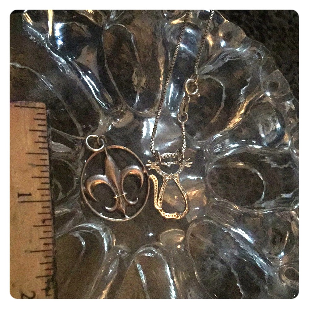 ⚜️18K Italian diamond cat necklace + FREE charm